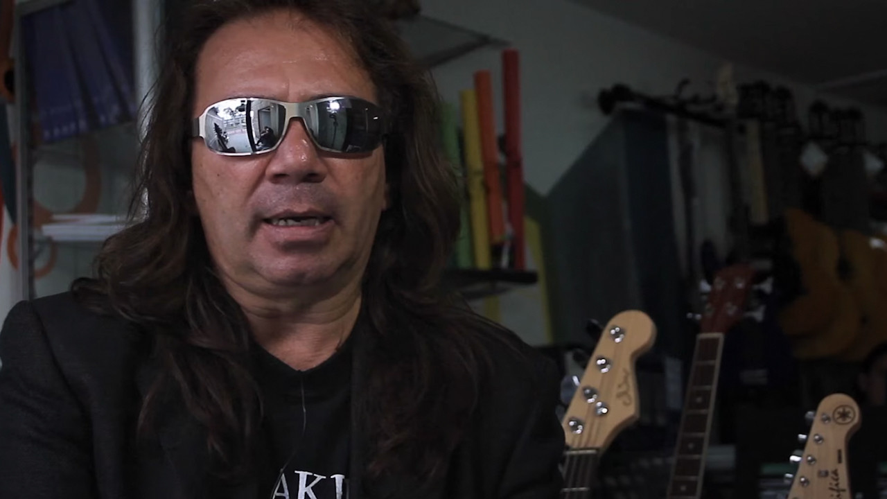 Backdrop for El Titán