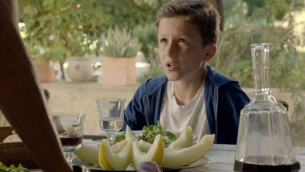 Backdrop for Ten Minutes from Naturists