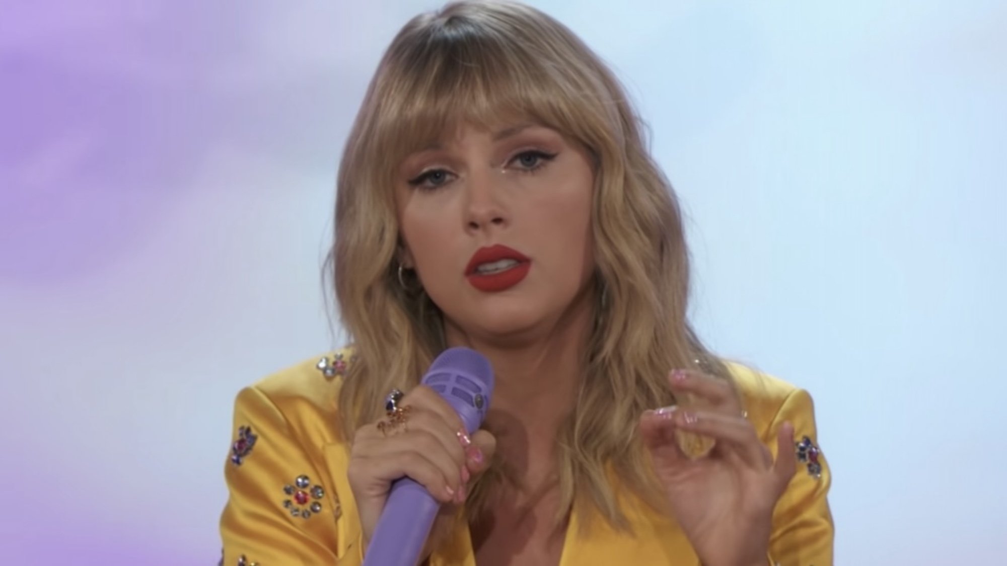 Backdrop for Taylor Swift: Lover's Lounge Live