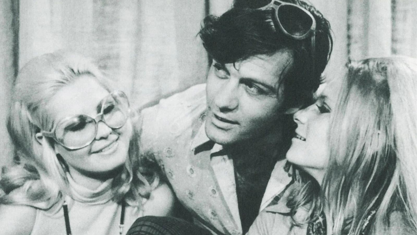 Backdrop for O Pornógrafo