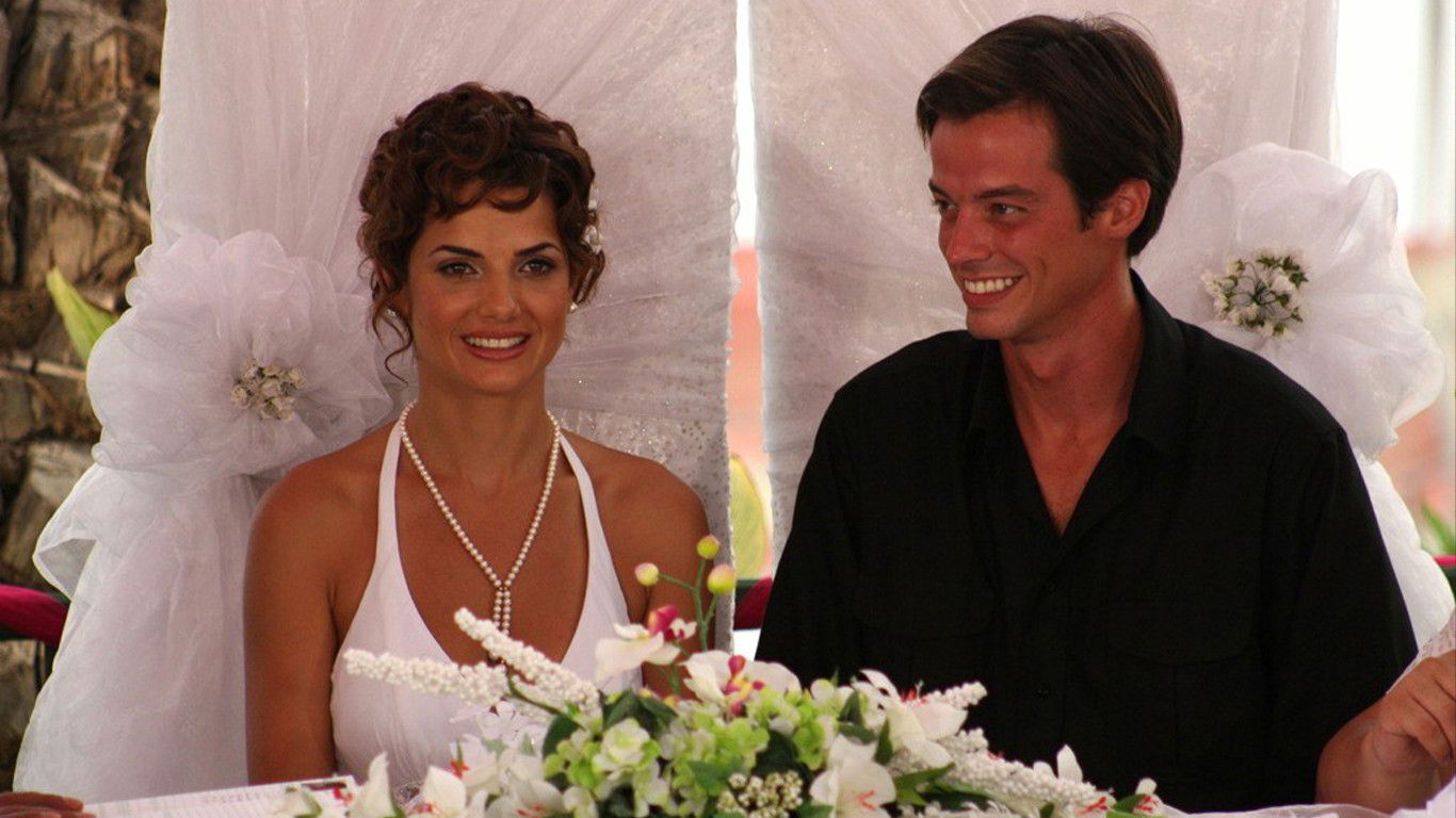 Backdrop for Kadri'nin Götürdüğü Yere Git