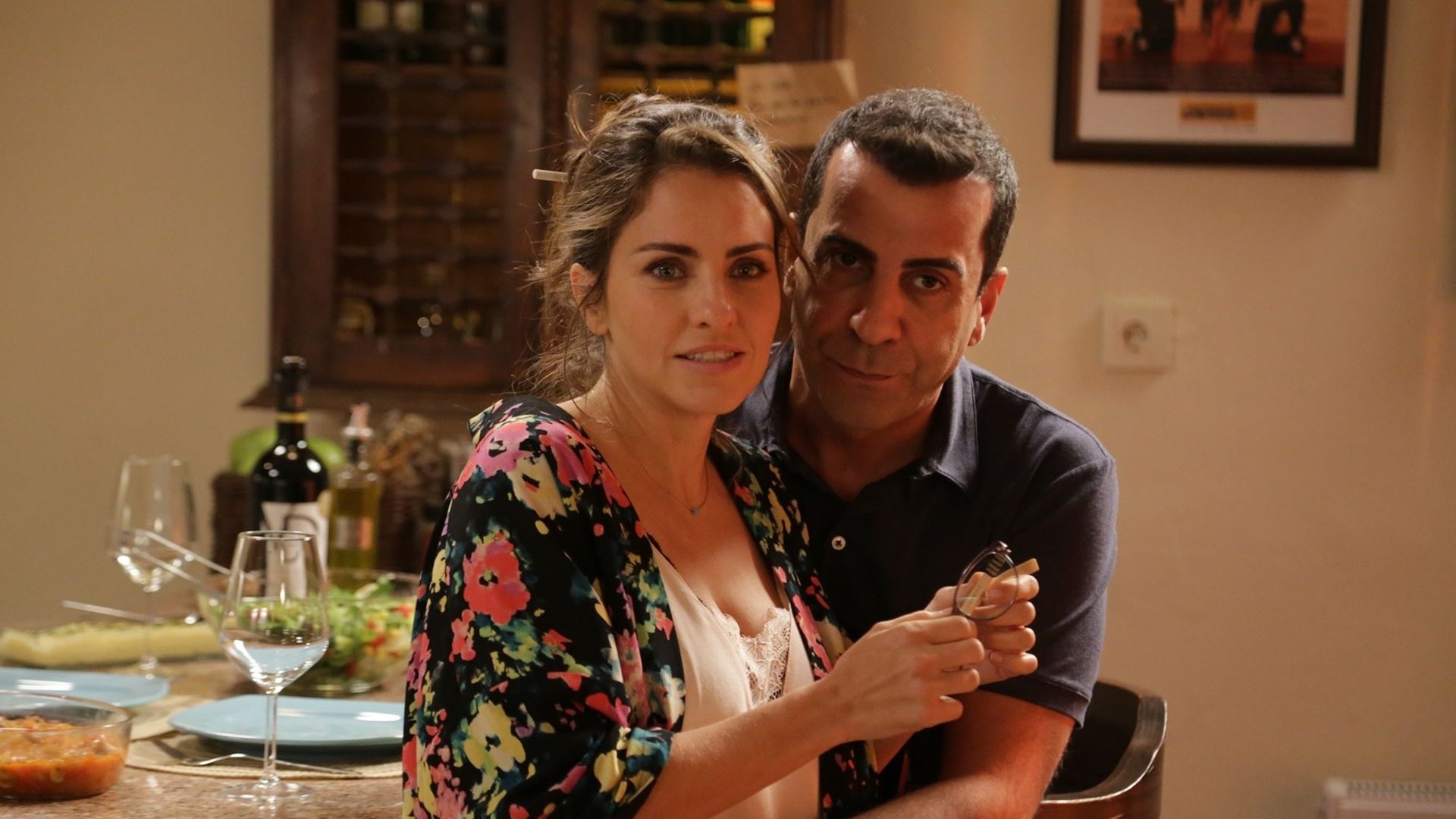 Backdrop for Söz Vermiştin