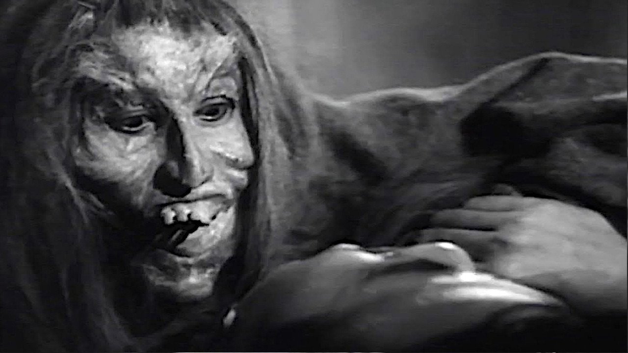 Backdrop for Sumpah Pontianak