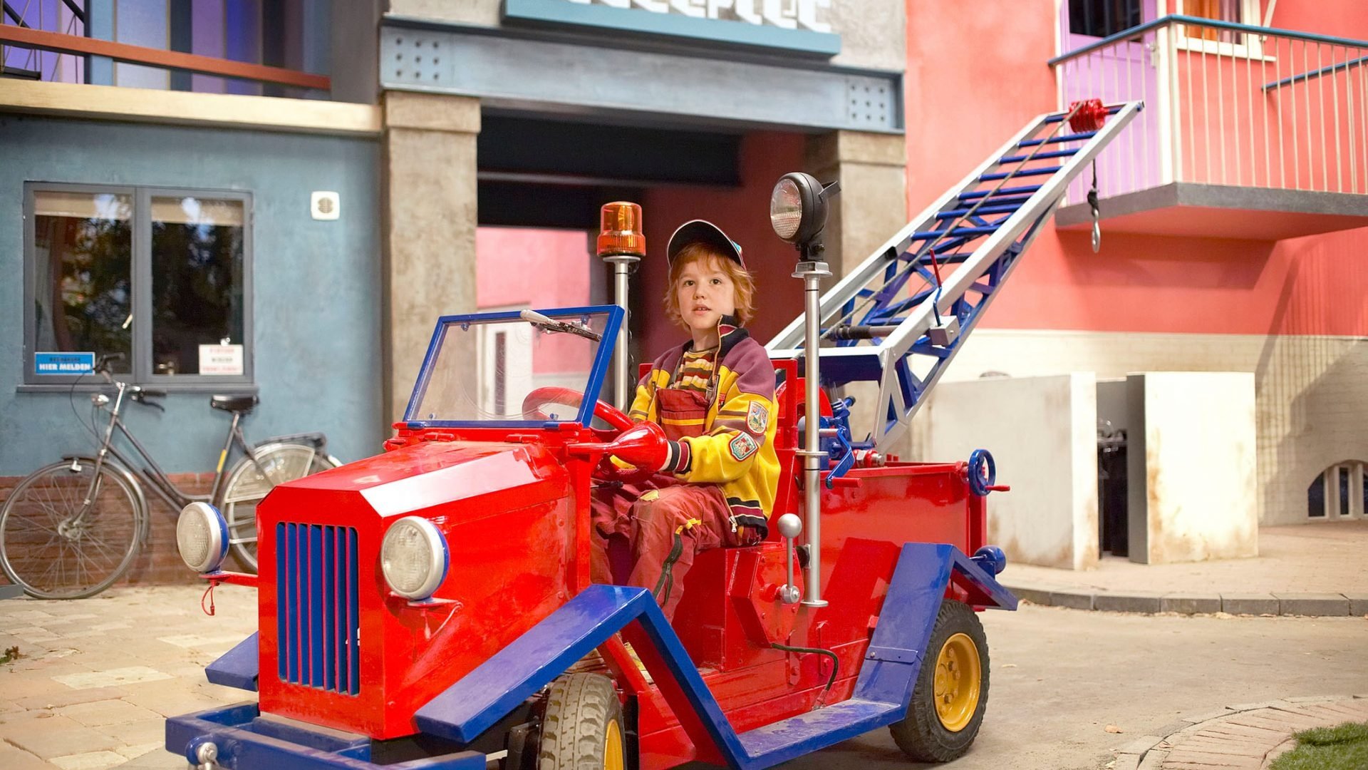 Backdrop for Pluk and His Tow Truck