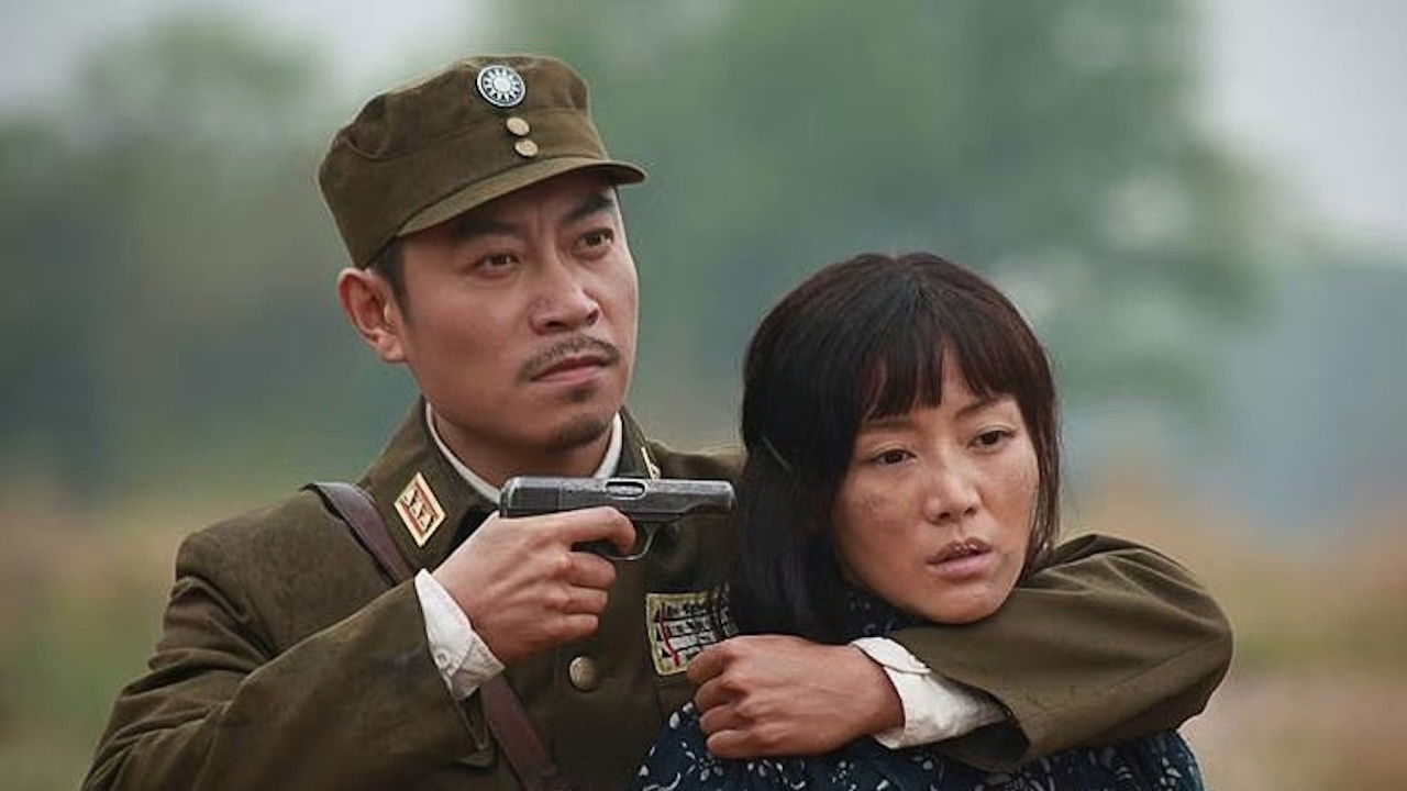 Backdrop for 十三根金条