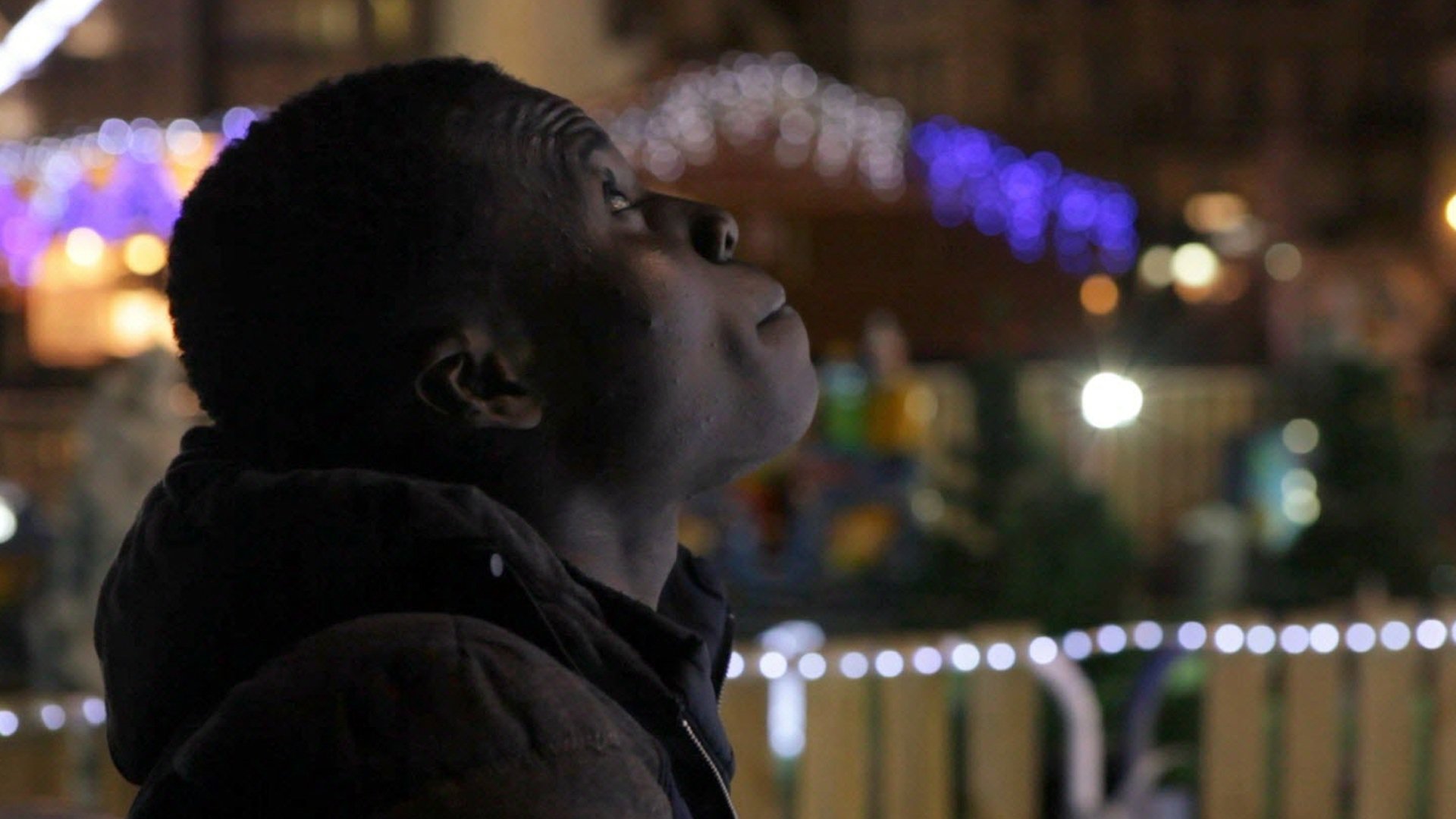 Backdrop for Récits d'une jeunesse exilée - J'ai marché jusqu'à vous