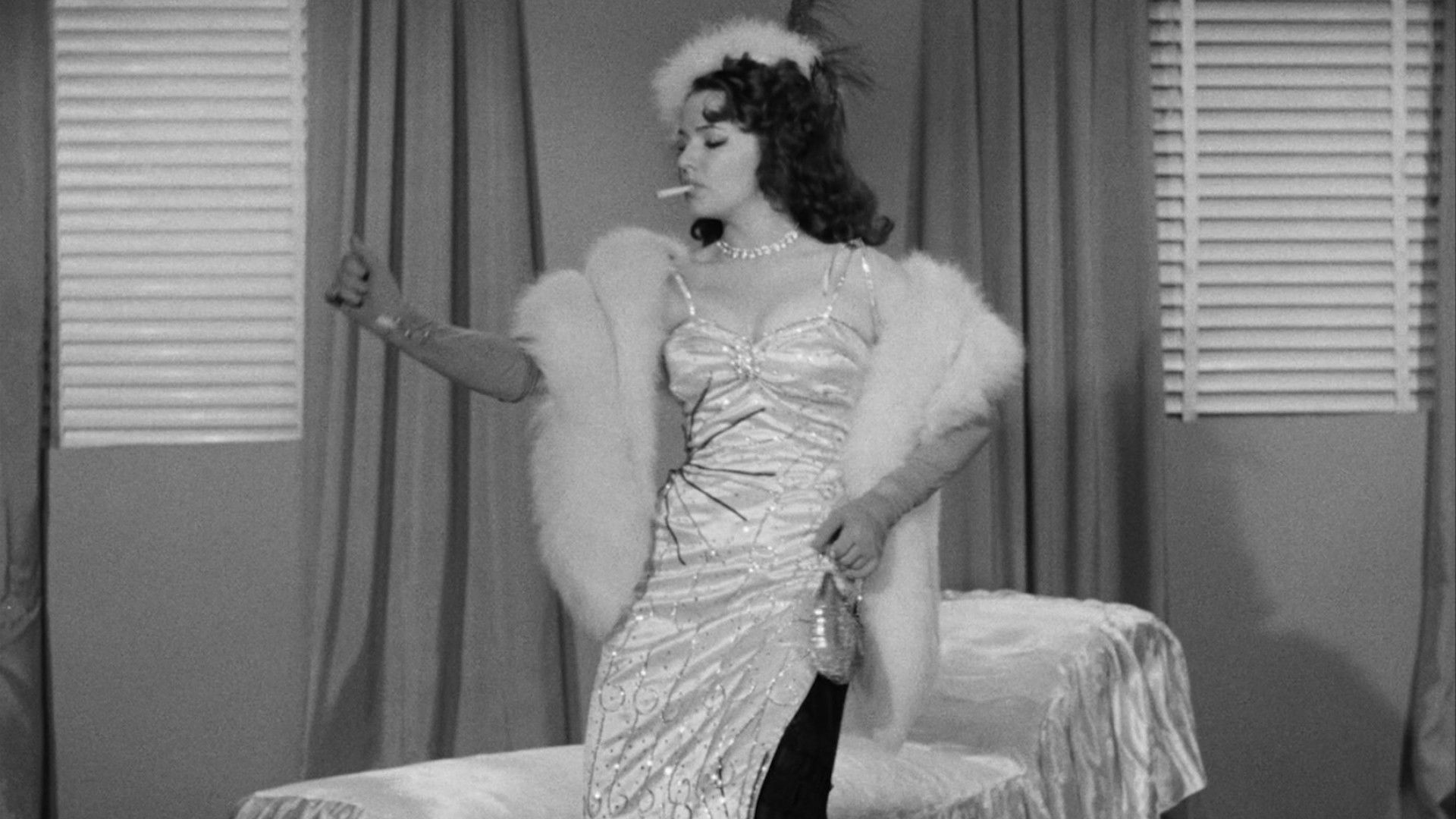 Backdrop for Buxom Beautease