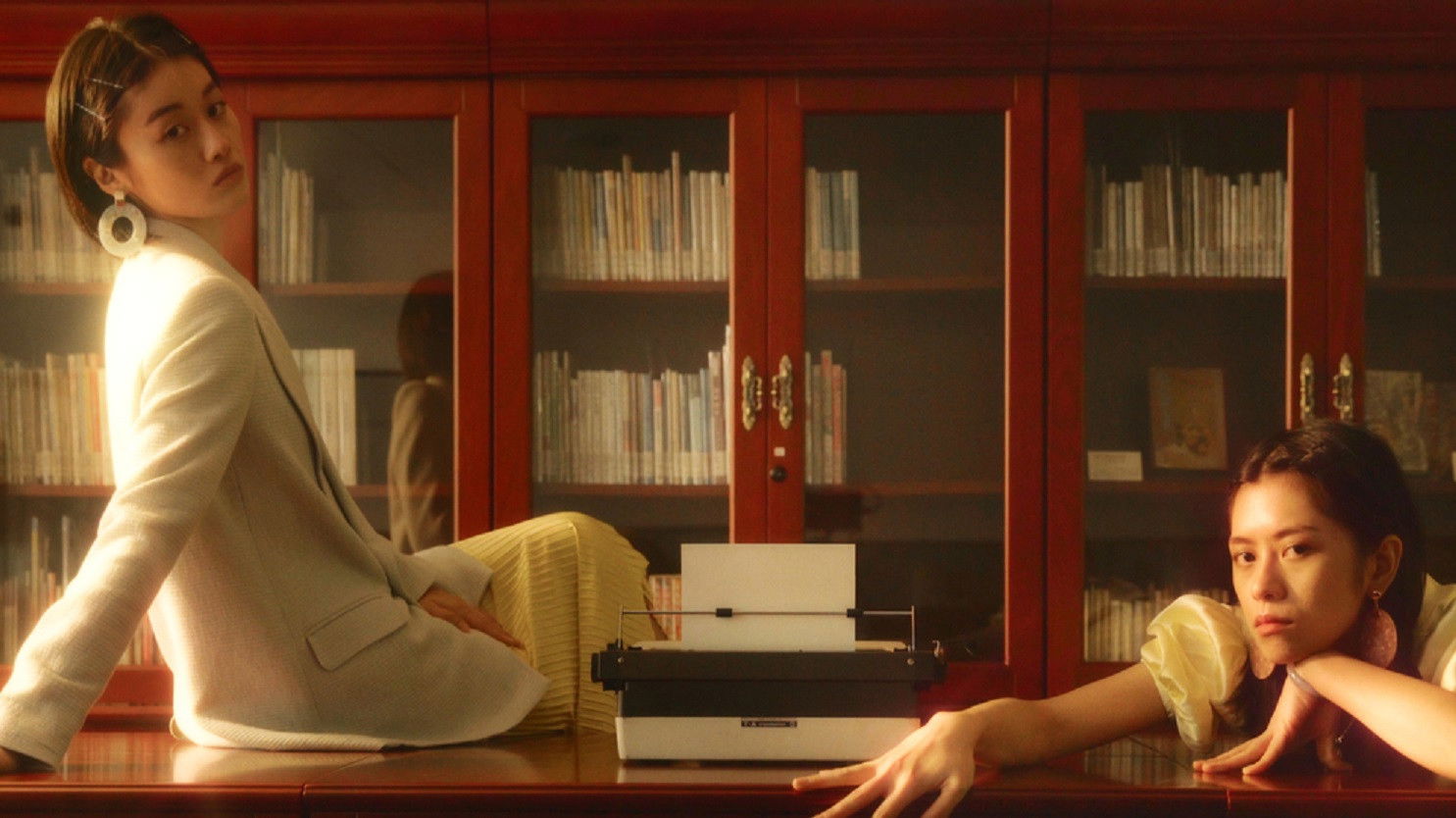 Backdrop for ephwaipi