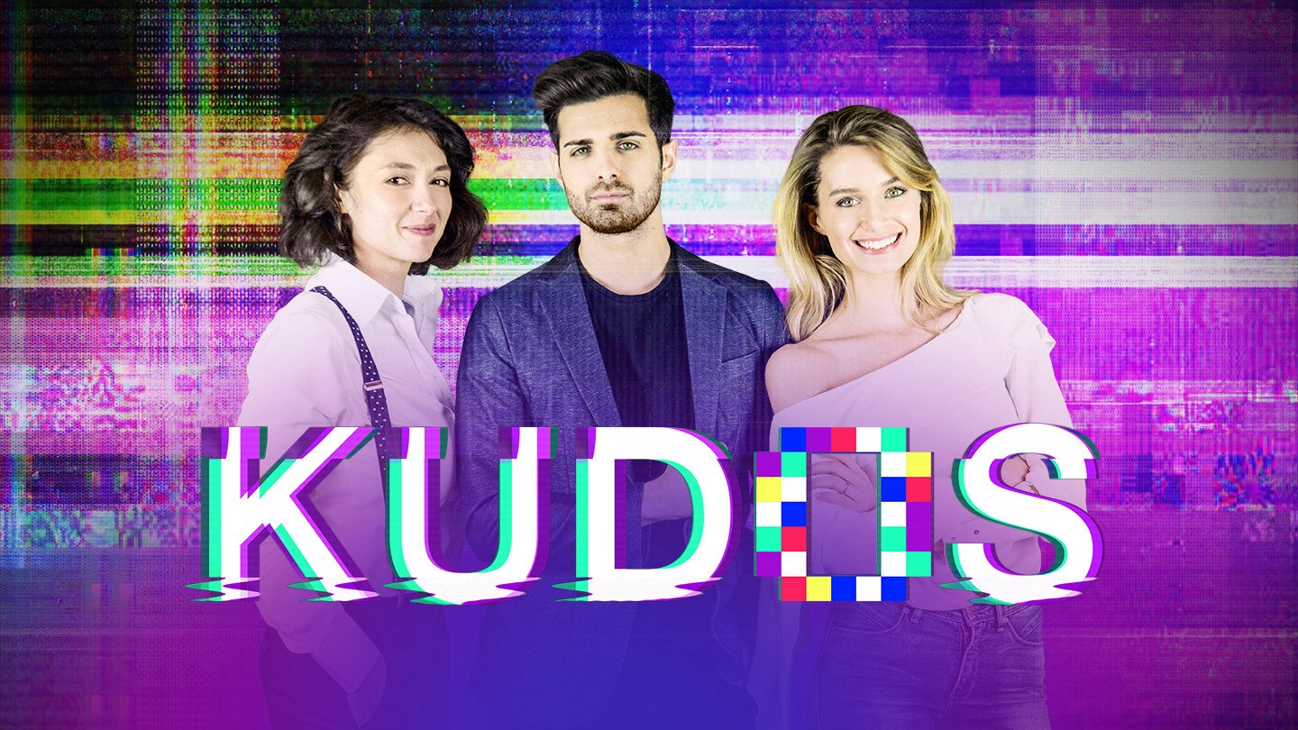 Backdrop for Kudos - Tutto passa dal web