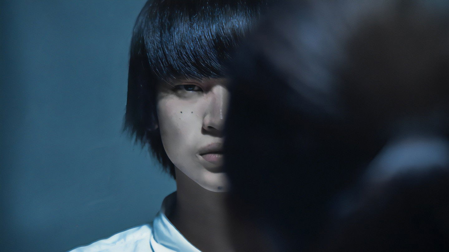 Backdrop for 残光に祈りを