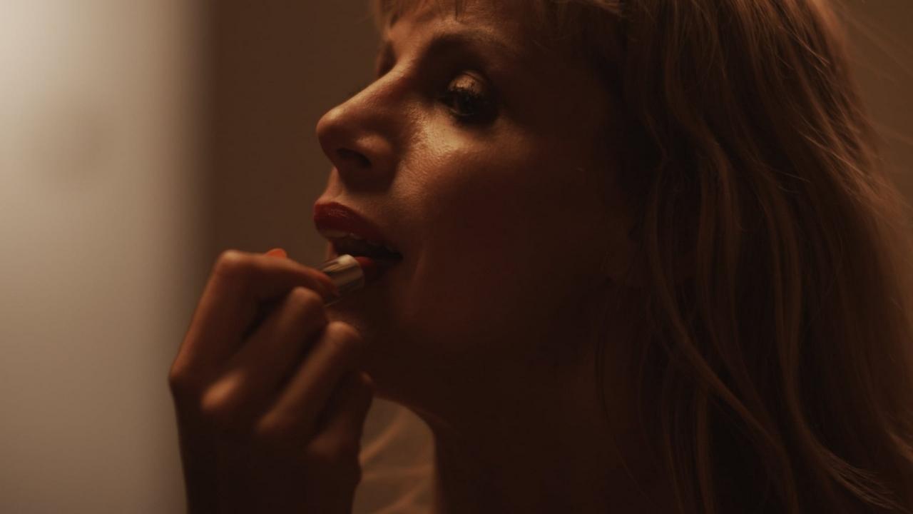 Backdrop for Looks Can Kill