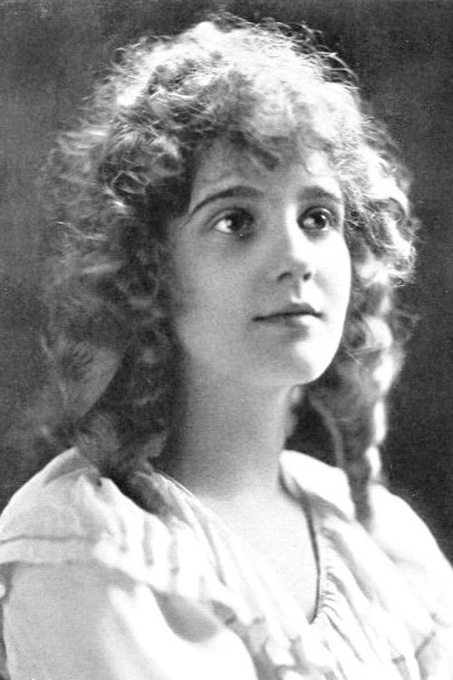 Photo of Louise Huff