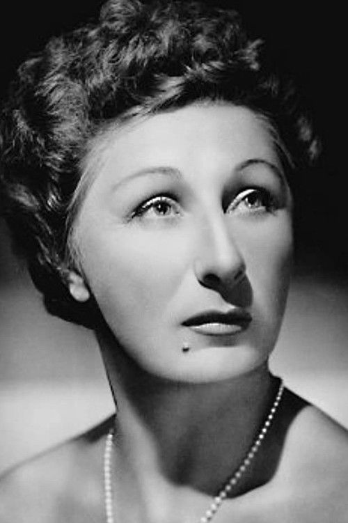 Photo of Judith Anderson