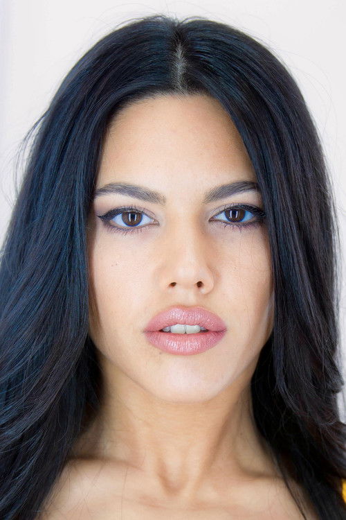 Photo of Apolonia Lapiedra