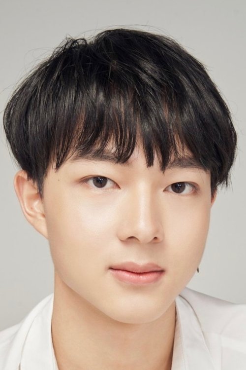 Photo of Chawarin Perdpiriyawong