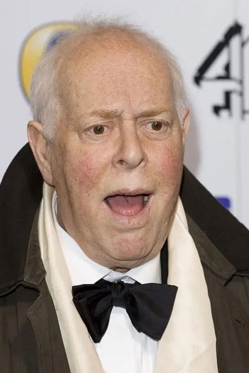 Photo of Clive Swift