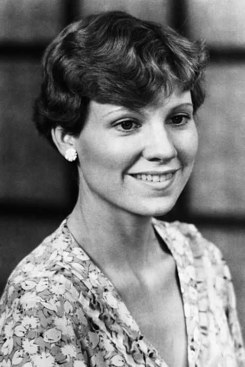 Photo of Lindsay Crouse