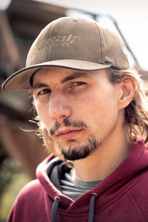 Photo of Parker Schnabel