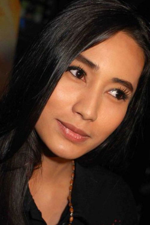 Photo of Monique Henry