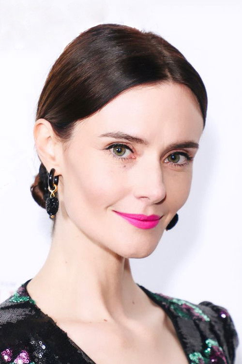 Photo of Rebecca Calder