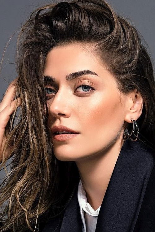 Photo of Öznur Serçeler