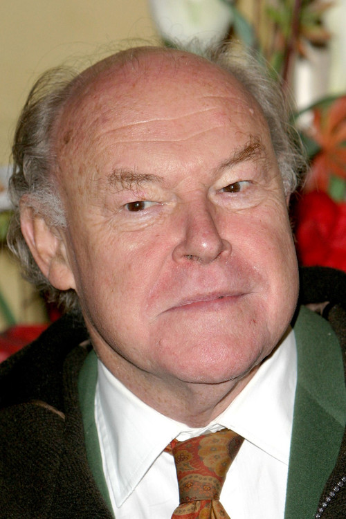 Photo of Timothy West
