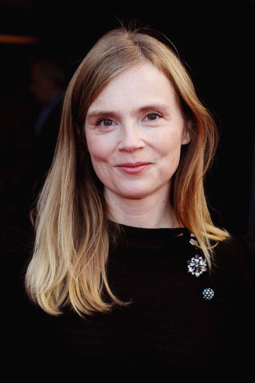 Photo of Isabelle Carré