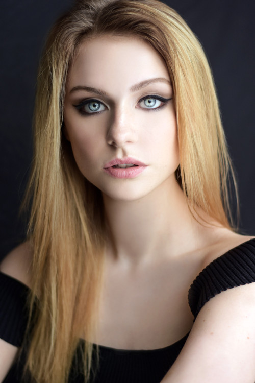 Photo of Maddie Phillips