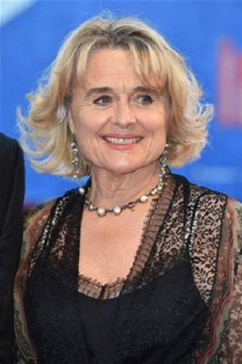 Photo of Sinéad Cusack
