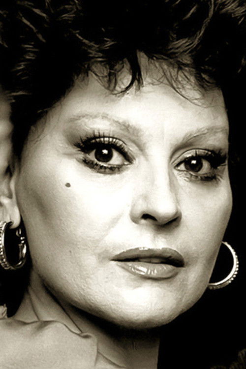 Photo of Angela Luce