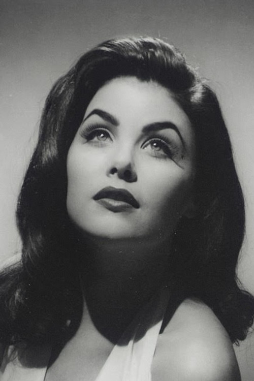 Photo of Sherilyn Fenn