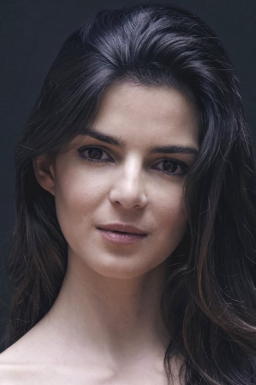 Photo of Clara Lago