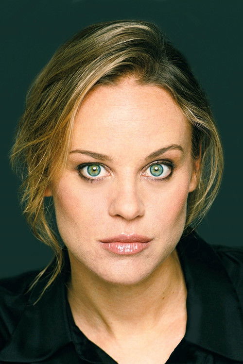 Photo of Nadine Garner