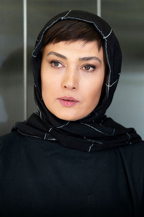 Photo of Ladan Mostoufi