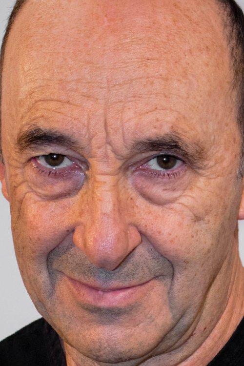 Photo of Manuel Manquiña