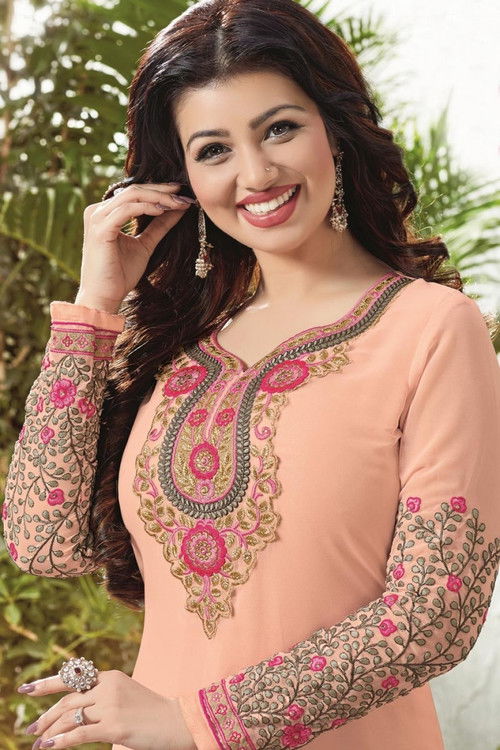Photo of Ayesha Takia