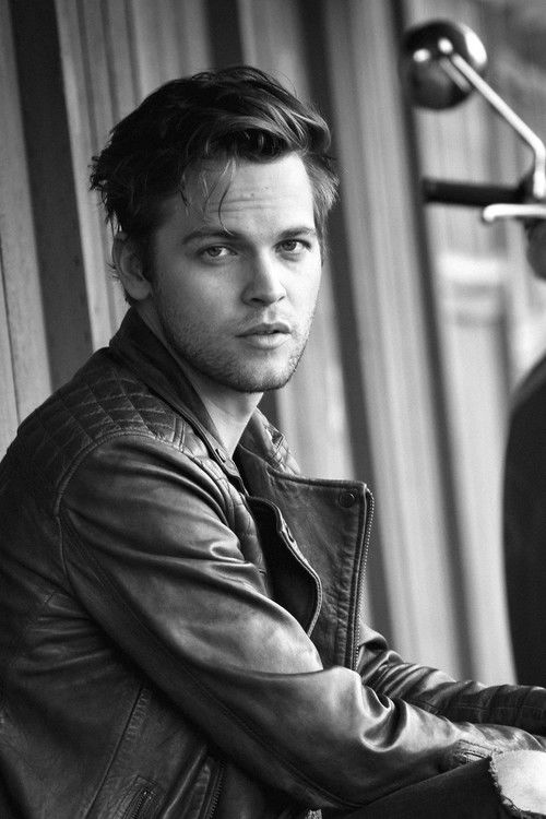 Photo of Alexander Calvert