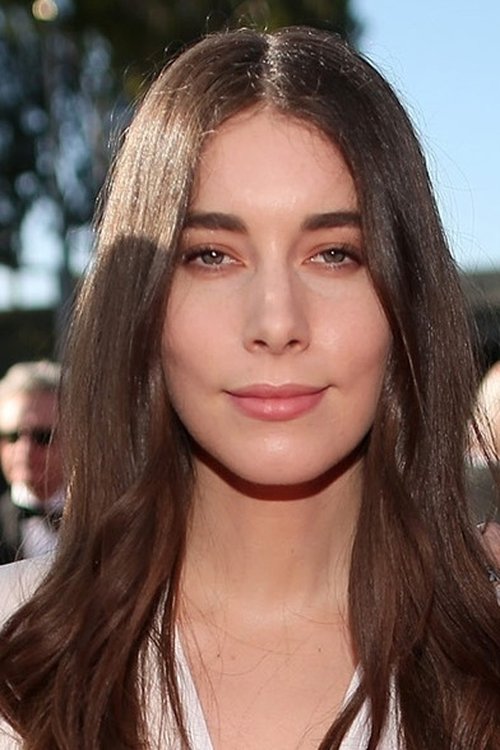 Photo of Danielle Haim