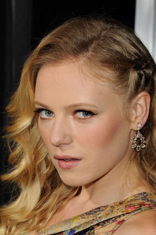 Photo of Emma Bell