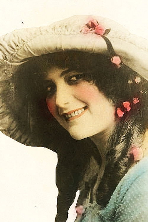 Photo of Vivian Rich