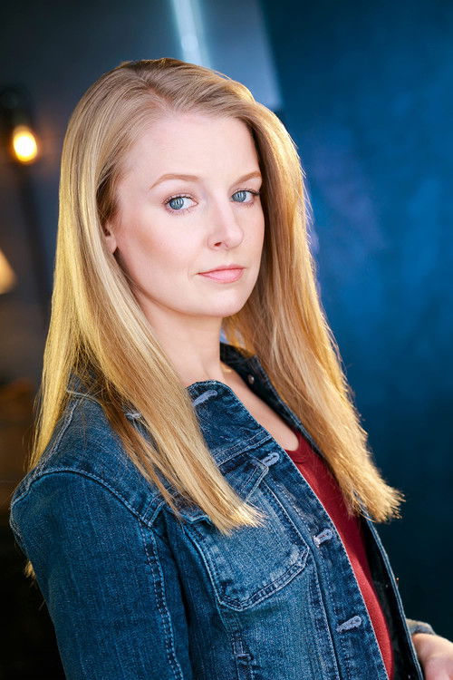 Photo of Kelly Washington