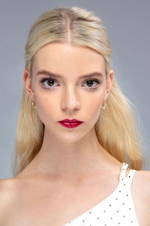 Photo of Anya Taylor-Joy