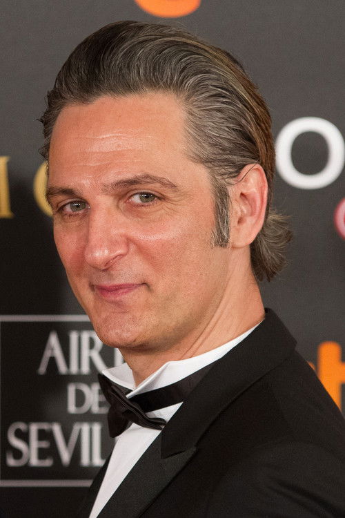 Photo of Ernesto Alterio