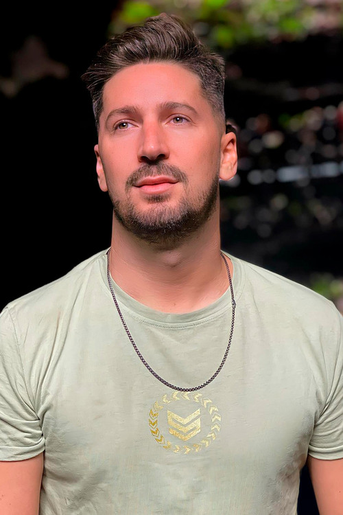 Photo of Lester Duque