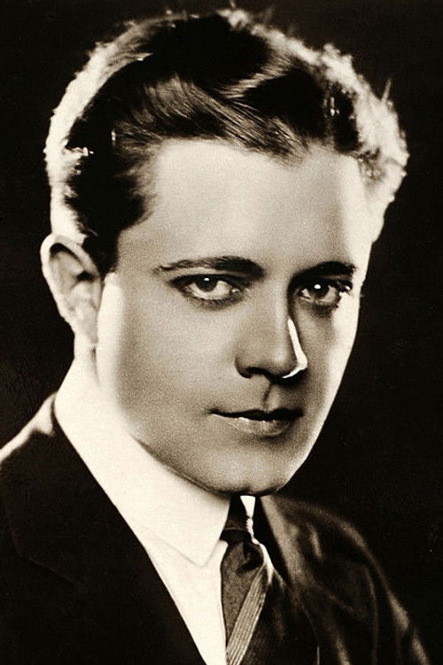 Photo of Niles Welch