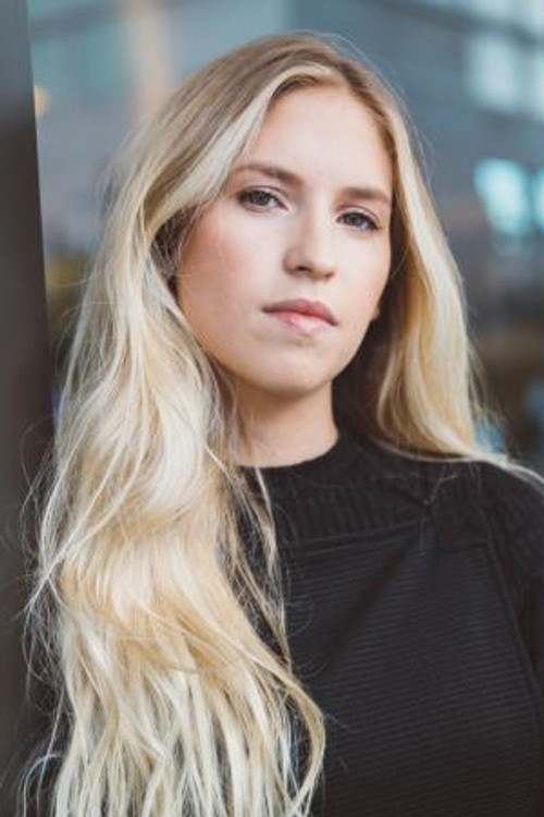 Photo of Claudia Bouvette