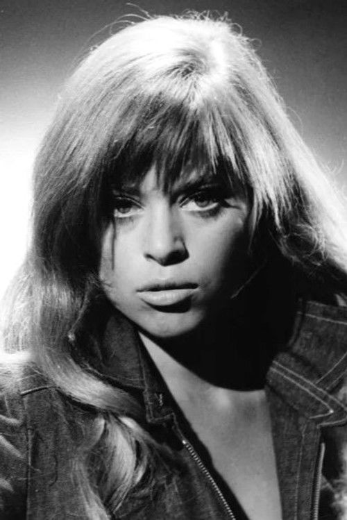 Photo of Edina Ronay