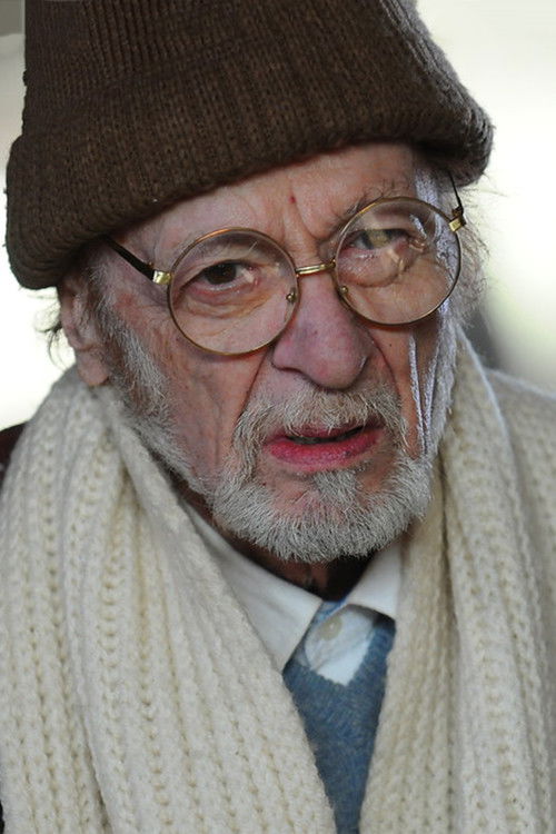 Photo of Kayhan Yıldızoğlu