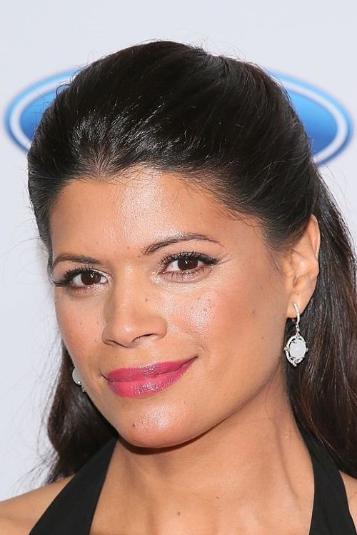 Photo of Andrea Navedo