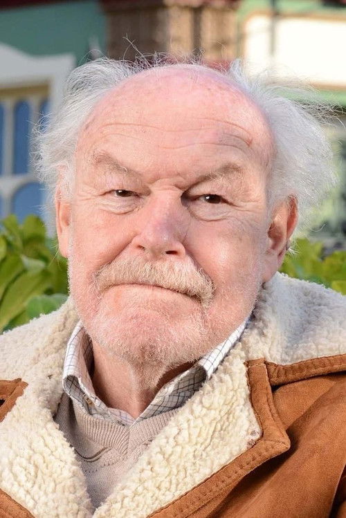 Photo of Timothy West